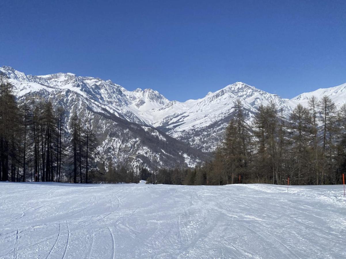 Bardo Escape Apartment Bardonecchia Exterior photo